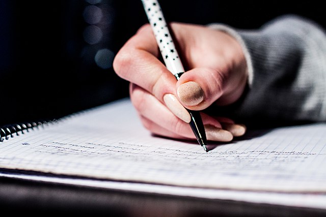 Perfecting That First Paragraph
